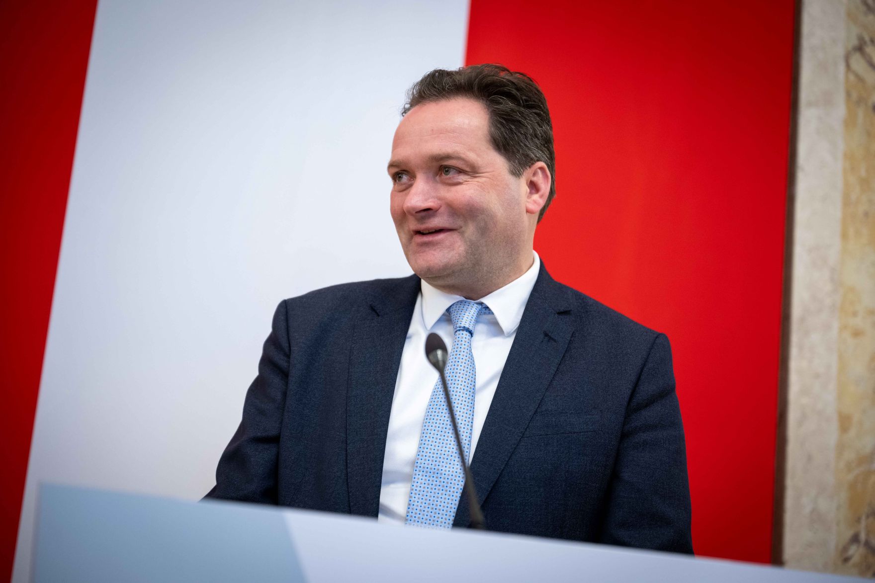 DSC_4952.jpg Herr Bundesminister Norbert Totschnig verlieh verschiedene Ehrenzeichen sowie auch Berufstitel im Marmorsaal im Regierungsgebäude am Stubenring.