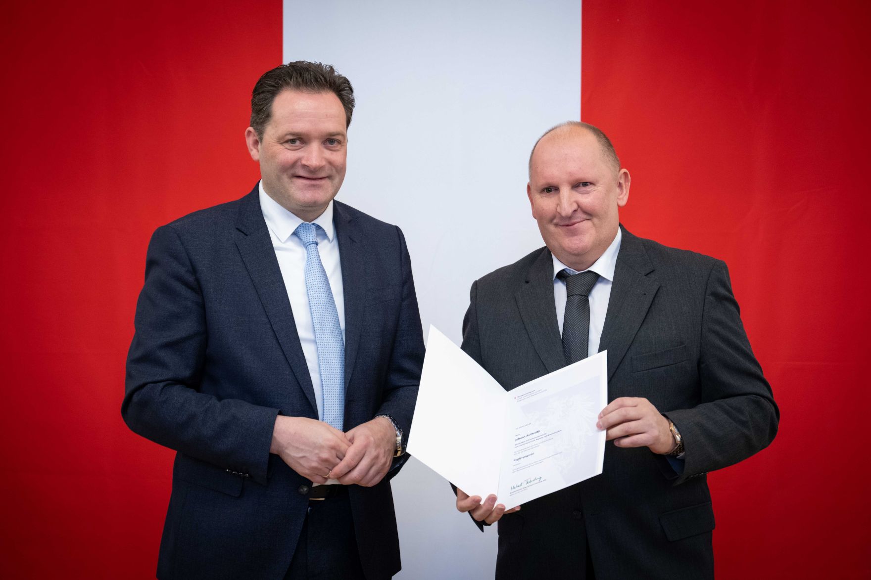 DSC_5709.jpg Herr Bundesminister Norbert Totschnig verlieh verschiedene Ehrenzeichen sowie auch Berufstitel im Marmorsaal im Regierungsgebäude am Stubenring.