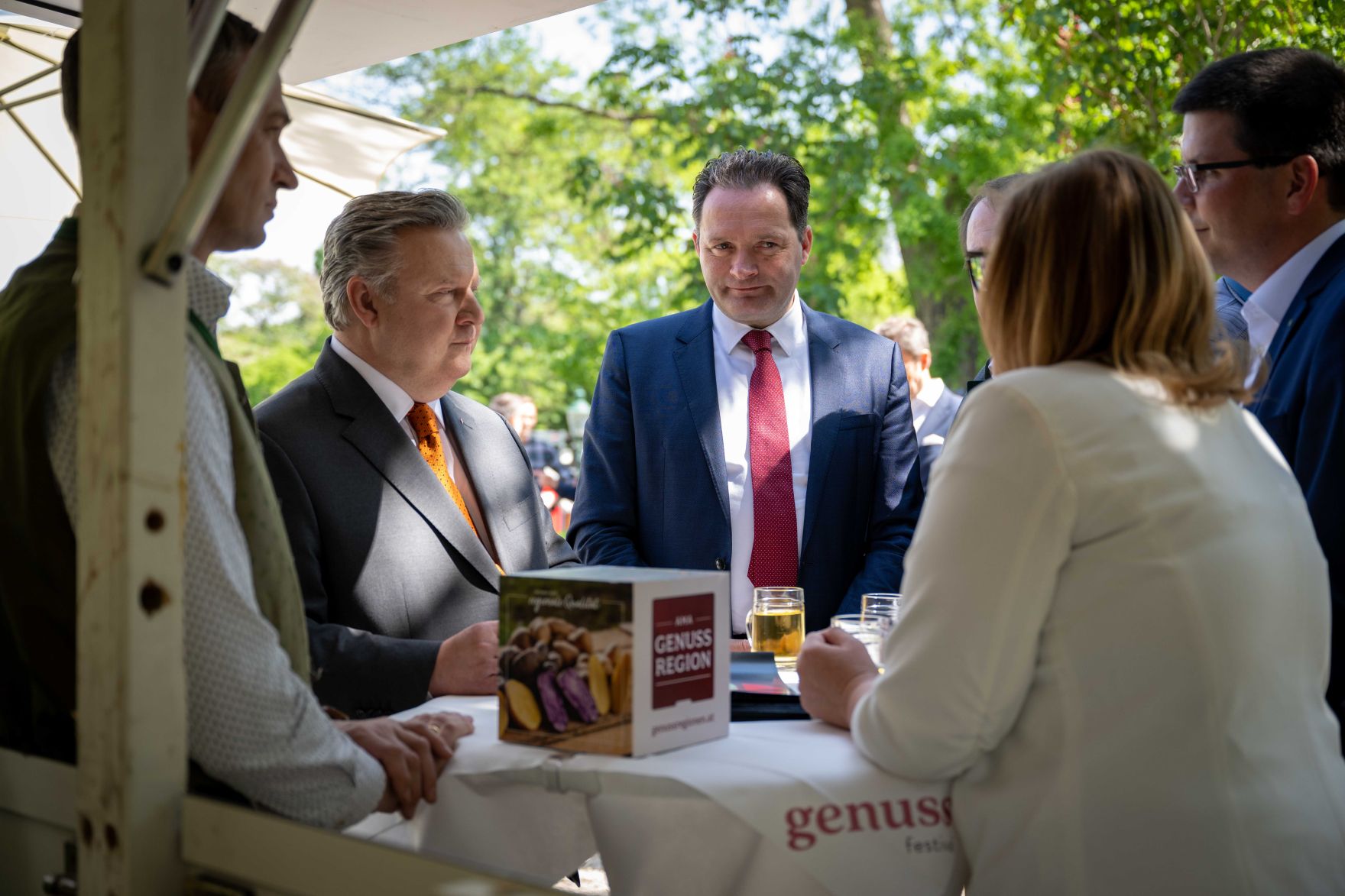 Herr Bundesminister besuchte gemeinsam mit B&uuml;rgermeister der Stadt Wien Michael Ludwig das Genussfestival im Stadtpark.