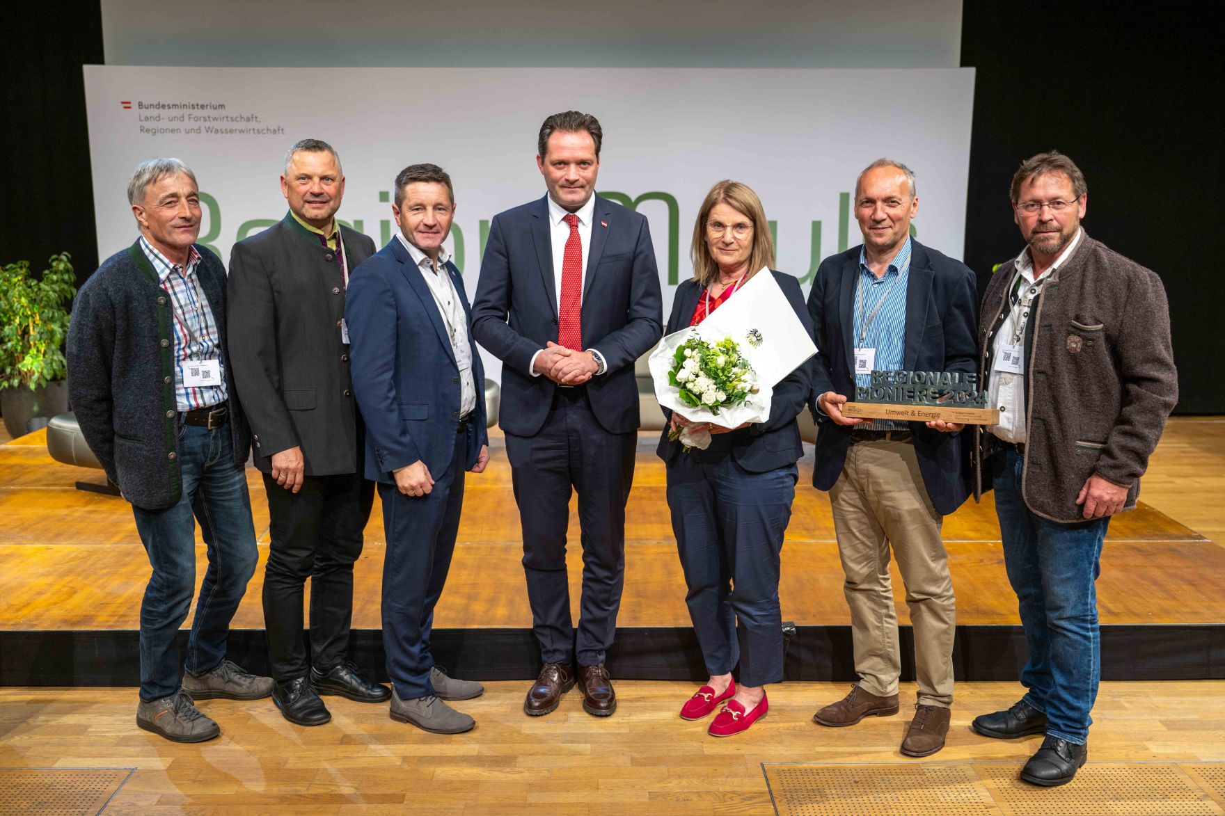 DSC_2088.jpg Abschließend zur RegionIMpuls-Tour veranstaltete Herr Bundesminister Norbert Totschnig eine Abschlussveranstaltung in der Burg Perchtoldsdorf
