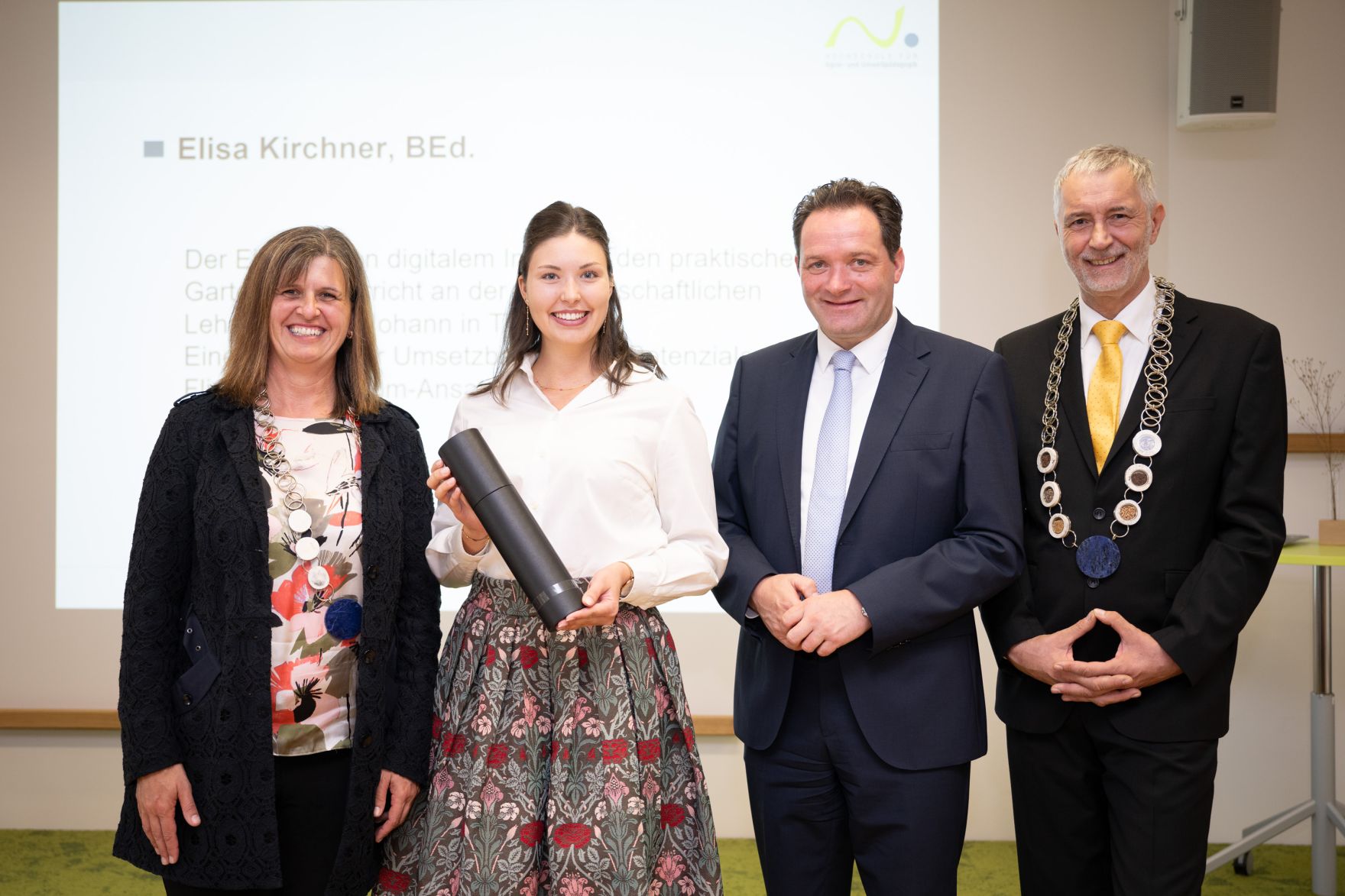 Herr Bundesminister Norbert Totschnig besuchte die Sponsionsfeier an der Hochschule f&uuml;r Agrar- und Umweltp&auml;dagogik.