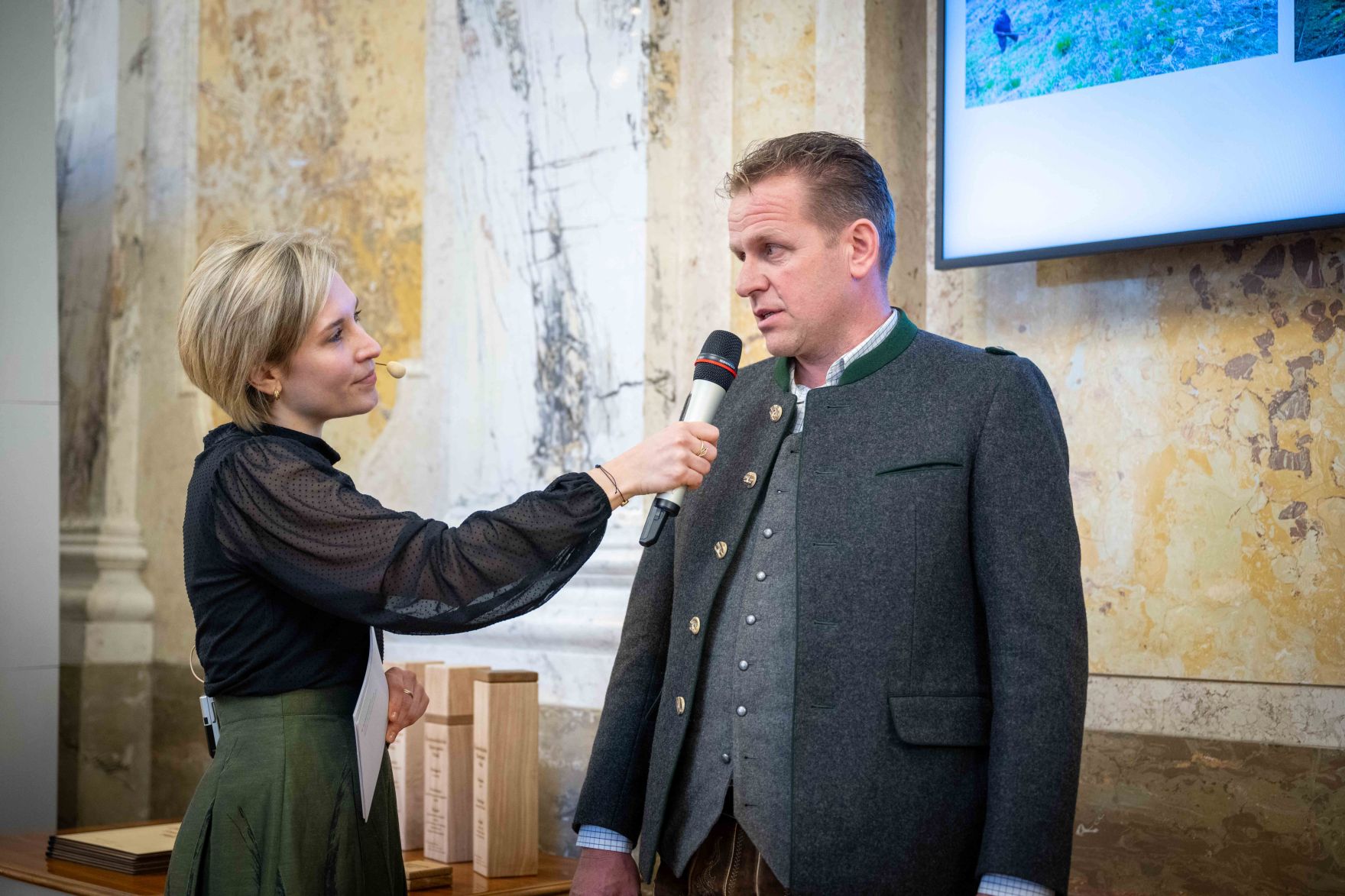 DSC_8064.jpg Mit dem „Staatspreis Wald“ werden in sechs Kategorien Projekte ausgezeichnet, die Großes leisten. Es geht um die Balance zwischen Natur und Wirtschaft sowie die Weitsicht für kommende Generationen.