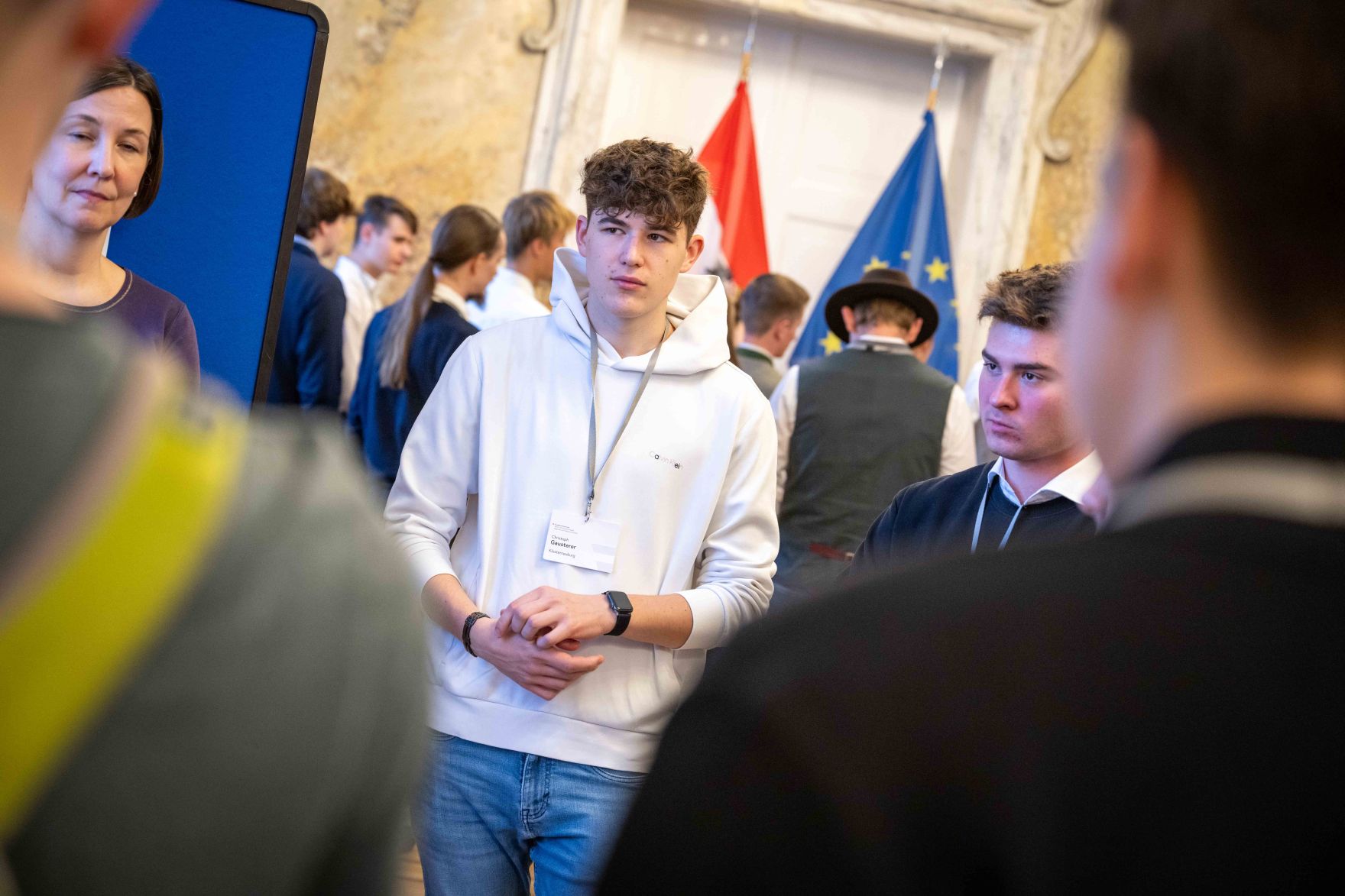 Anl&auml;sslich des &bdquo;Tags der Demokratie&ldquo; lud Bundesminister Norbert Totschnig Sch&uuml;lerinnen und Sch&uuml;ler zur Diskussion &uuml;ber die Grundlagen unseres Zusammenlebens in das BML.