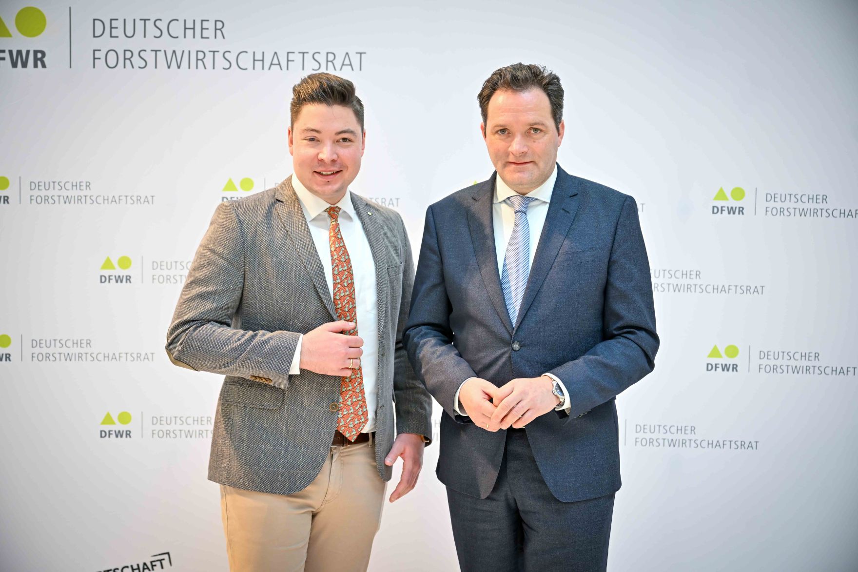 RHP_5429.jpg Herr Bundesminister Norbert Totschnig besuchte das EU-Symposium des deutschen Forstwirtschaftsrates in Berlin und hielt eine Rede vor dem Publikum.