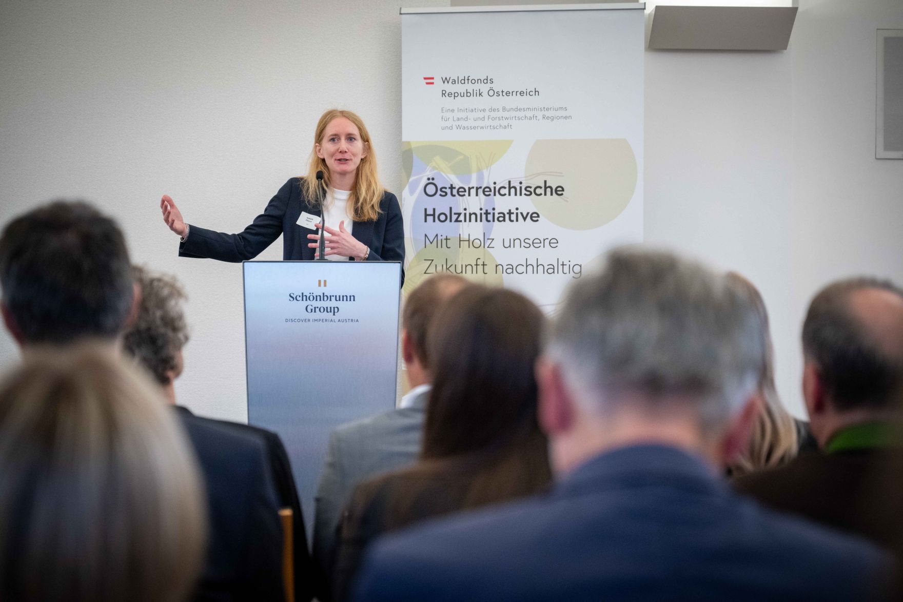 Der woodCircle &bdquo;Gemeinsam die Zukunft der &Ouml;sterreichischen Holzinitiative gestalten und Erfolge feiern&ldquo; fand am 21. Oktober 2024 im Schloss Sch&ouml;nbrunn statt.