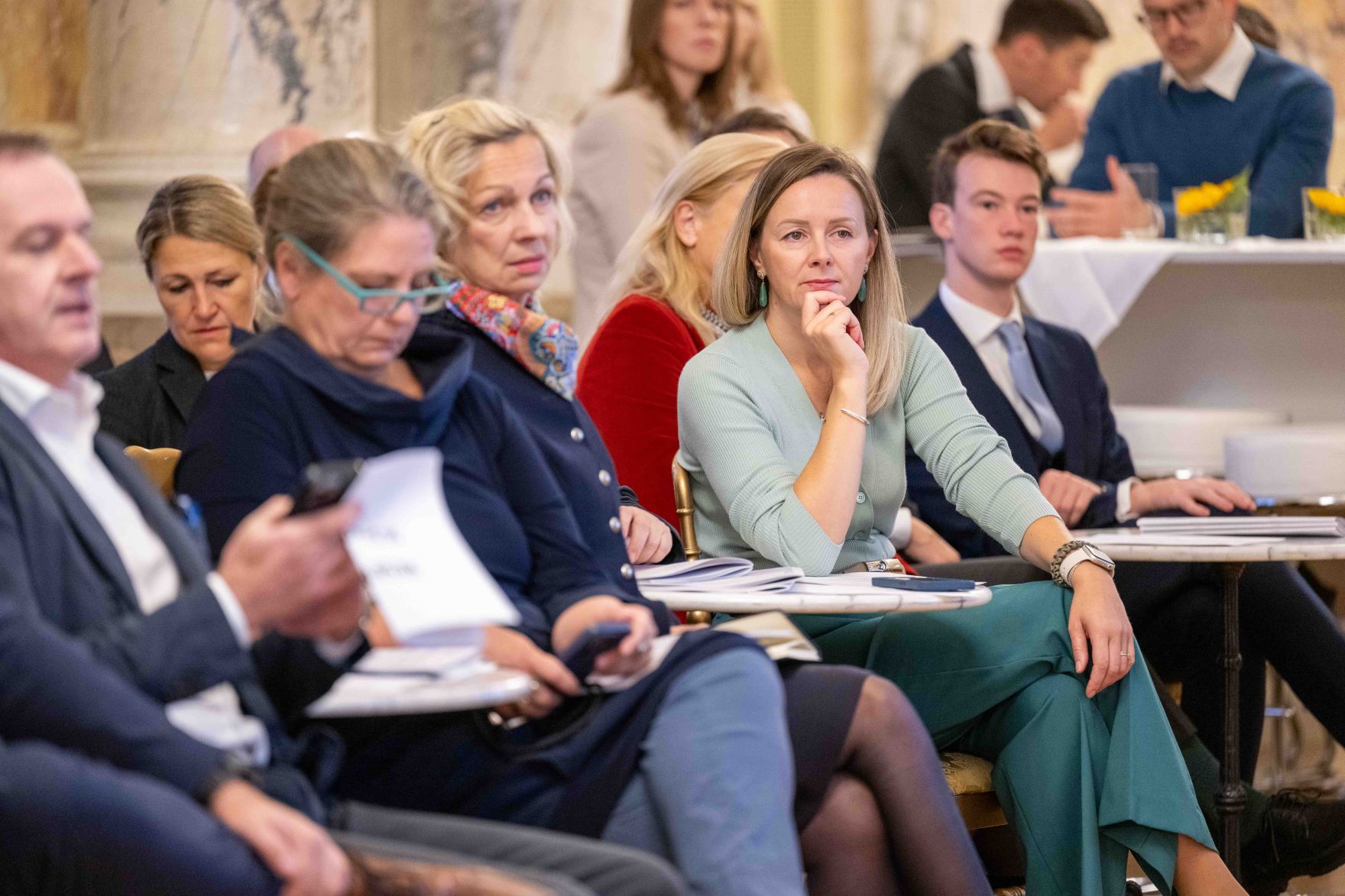Die Abteilung EU Koordination und internationale Angelegenheiten (EUKIA) hat zur j&auml;hrlichen Attach&eacute;skonferenz im Marmorsaal des Regierungsgeb&auml;udes eingeladen. Herr Bundesminister Norbert Totschnig besuchte diese Veranstaltung.
