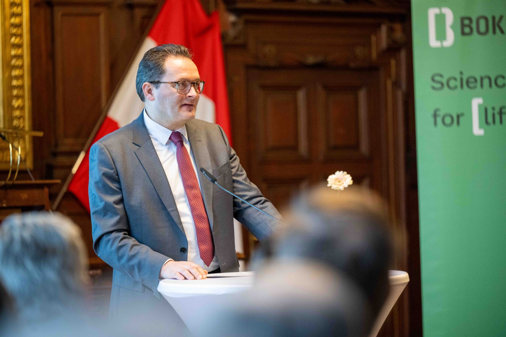 Die Bio-Enquete 2025 widmet sich den aktuellen und zuk&uuml;nftigen Herausforderungen der biologischen Landwirtschaft in &Ouml;sterreich, stellt dabei jedoch die Zukunfts- und Erfolgschancen in den Mittelpunkt.