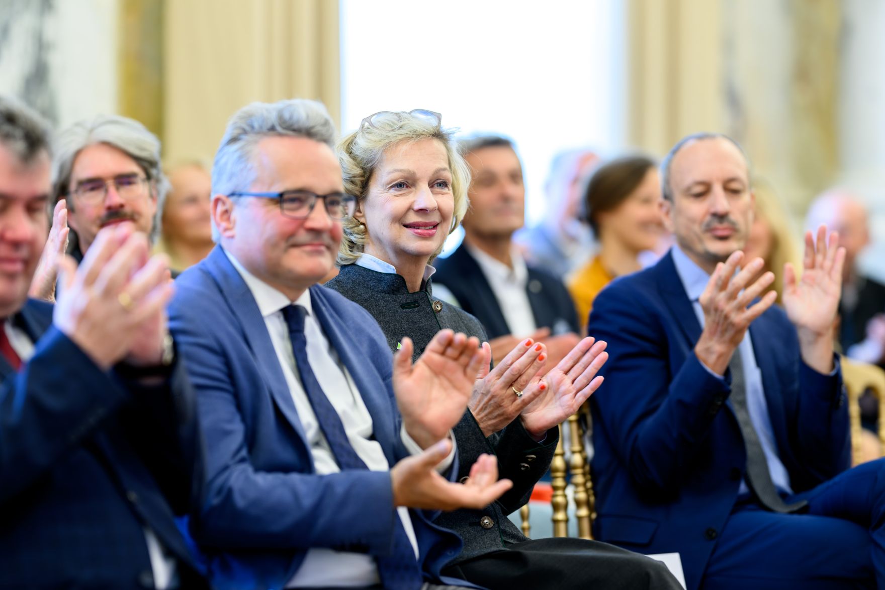 Im Marmorsaal im Regierungsgeb&auml;ude am Stubenring wurden Ehrenzeichen verliehen.