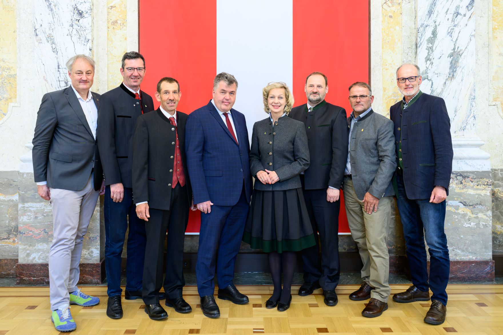 Im Marmorsaal im Regierungsgeb&auml;ude am Stubenring wurden Ehrenzeichen verliehen.