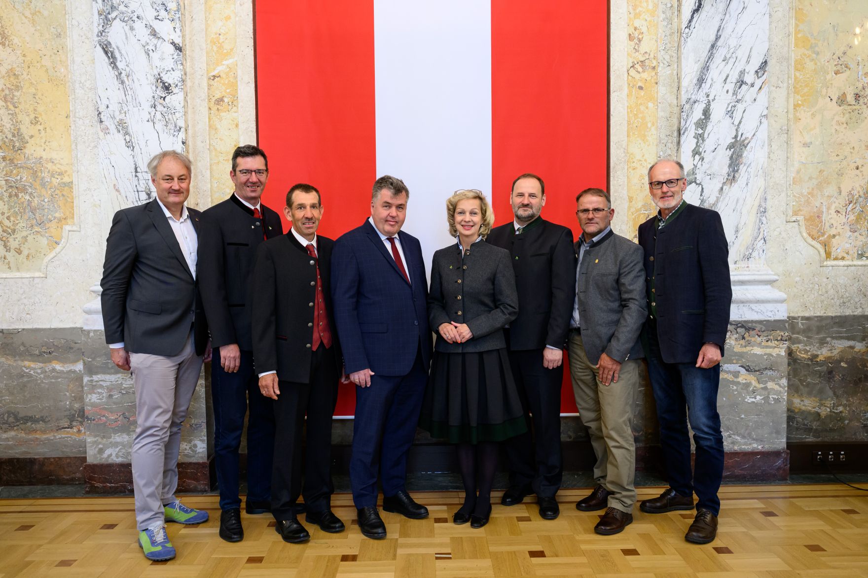 Im Marmorsaal im Regierungsgeb&auml;ude am Stubenring wurden Ehrenzeichen verliehen.