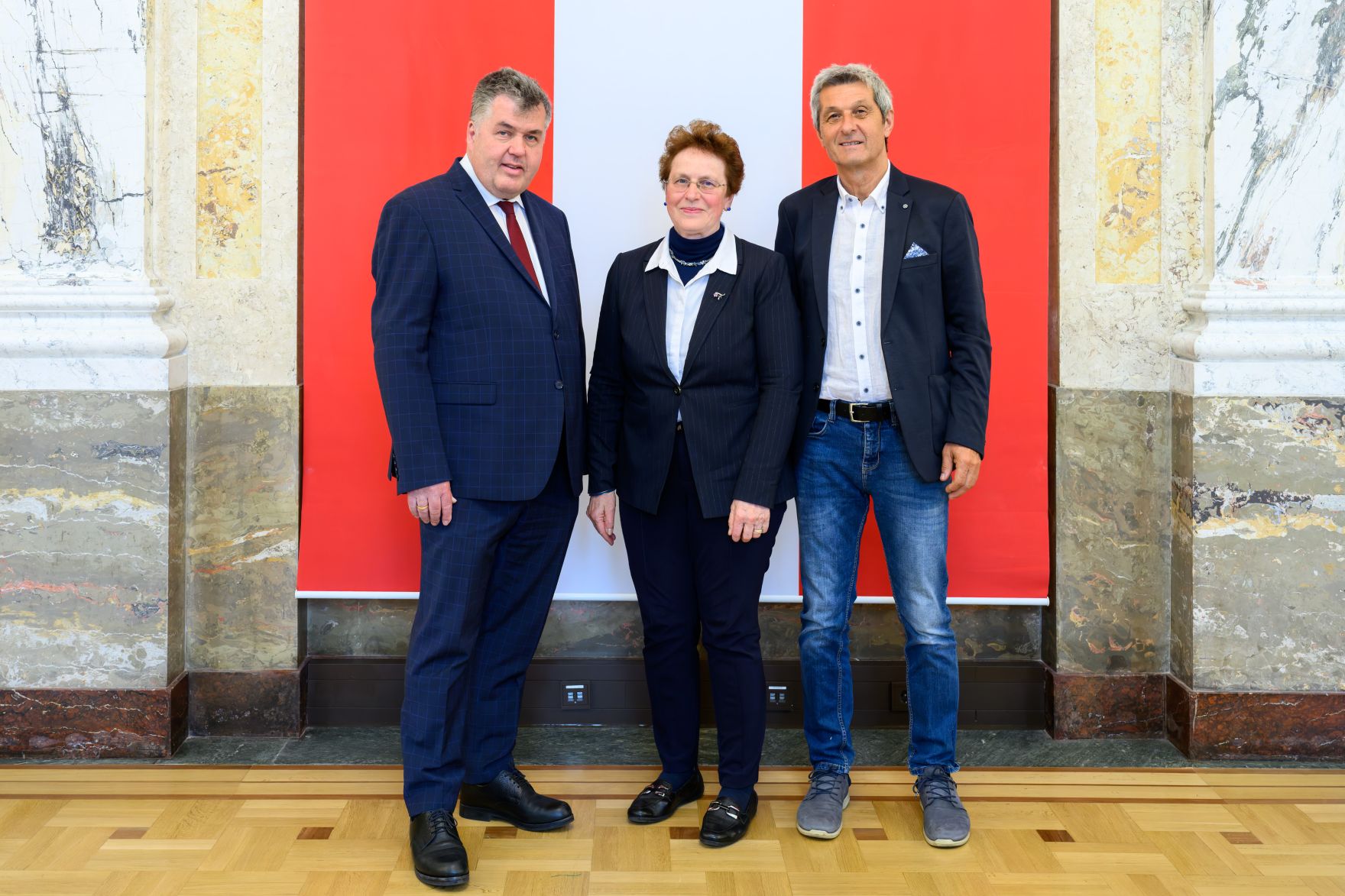 Im Marmorsaal im Regierungsgeb&auml;ude am Stubenring wurden Ehrenzeichen verliehen.