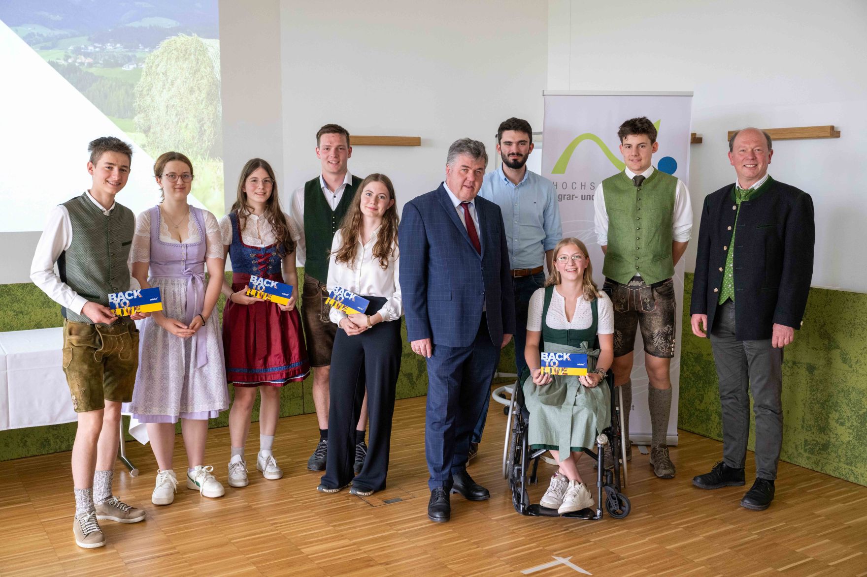 Als Vertretung des Herrn Bundesminister Norbert Totschnig besuchte Herr Generalsekret&auml;r Abentung die Veranstaltung Europasch&uuml;lerInnenTag an der HAUP in Wien