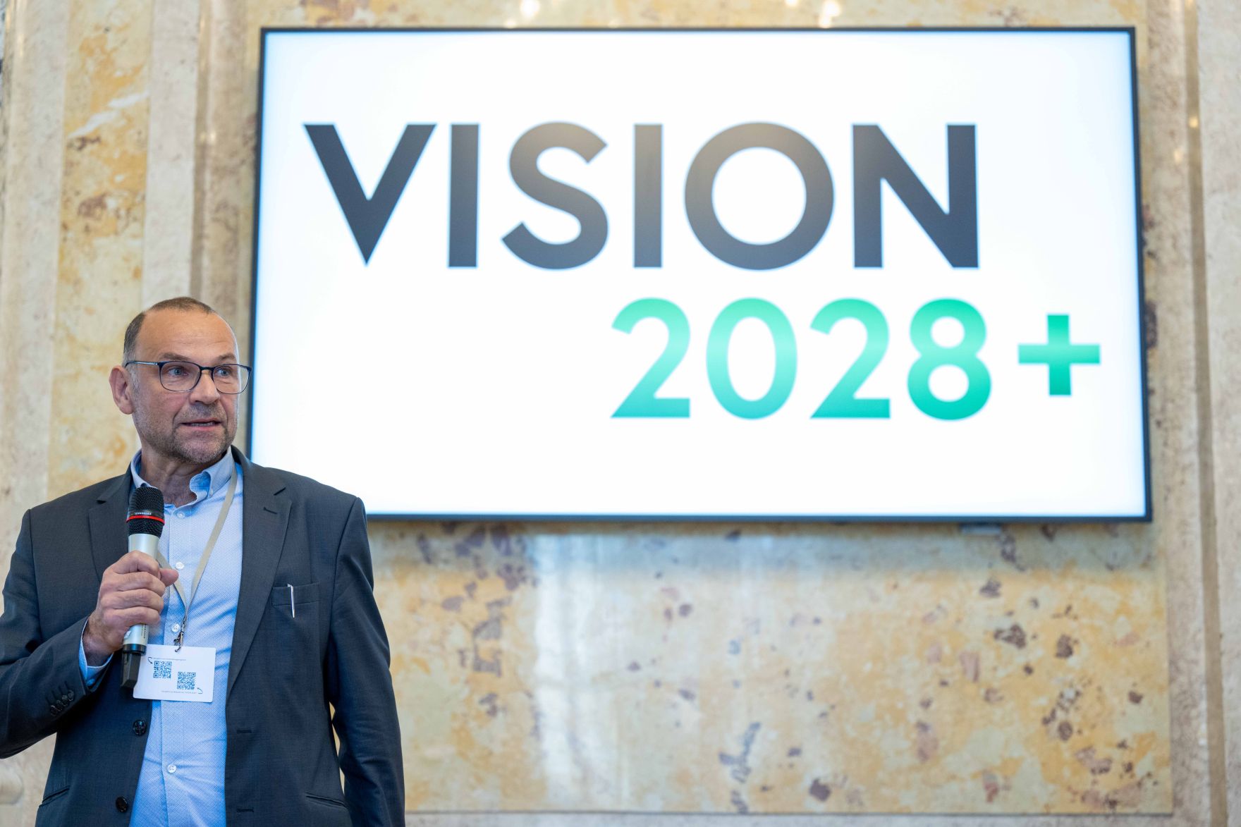 Im September 2024 startete die VISION 2028+ in die Umsetzung. Anfang September 2025, knapp ein Jahr sp&auml;ter, wurde im Festsaal des Bundesministeriums f&uuml;r Land- und Forstwirtschaft, Klima- und Umweltschutz, Regionen und Wasserwirtschaft gemeinsam mit Bundesminister Norbert Totschnig Bilanz gezogen.