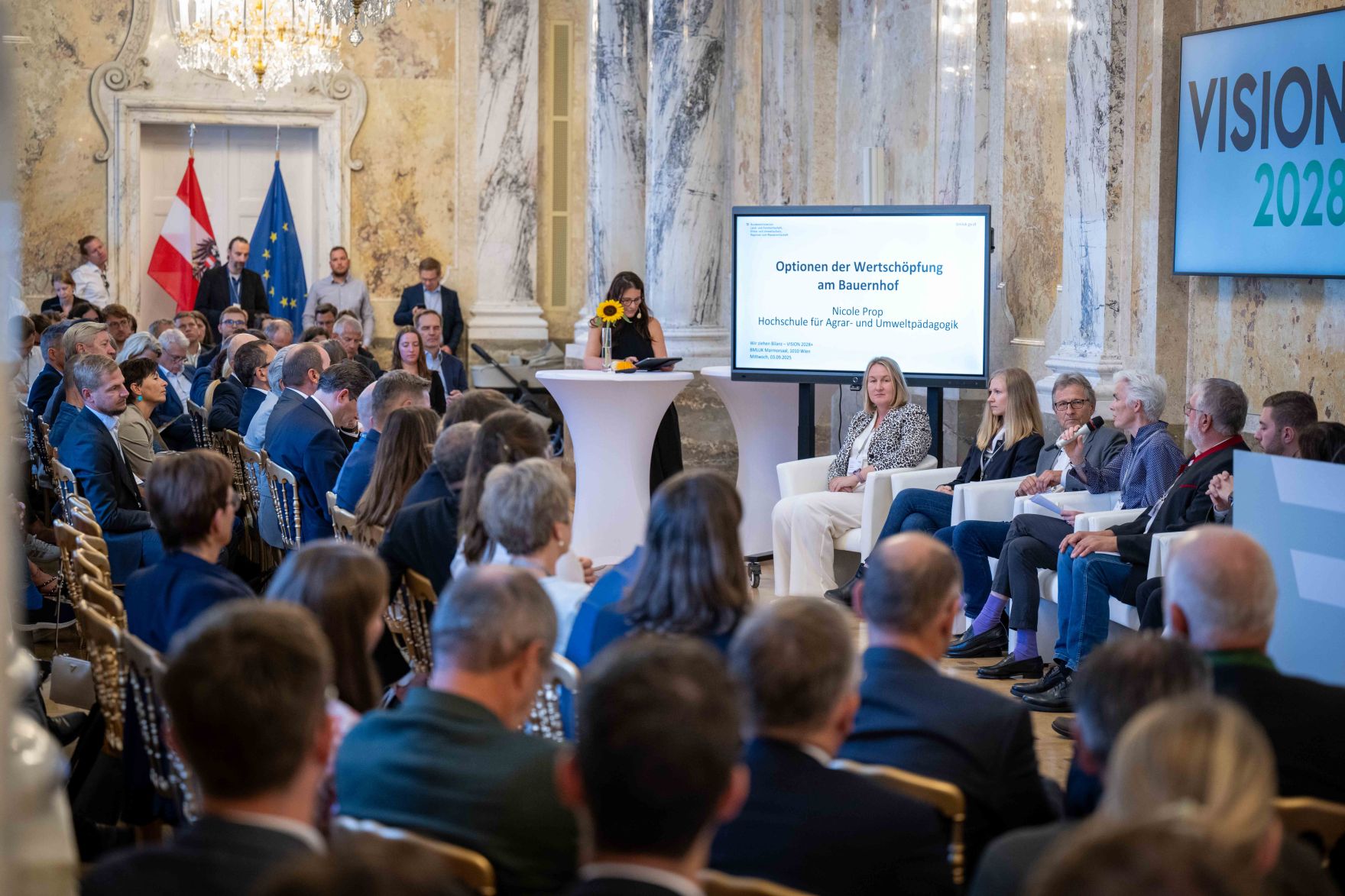 Im September 2024 startete die VISION 2028+ in die Umsetzung. Anfang September 2025, knapp ein Jahr sp&auml;ter, wurde im Festsaal des Bundesministeriums f&uuml;r Land- und Forstwirtschaft, Klima- und Umweltschutz, Regionen und Wasserwirtschaft gemeinsam mit Bundesminister Norbert Totschnig Bilanz gezogen.