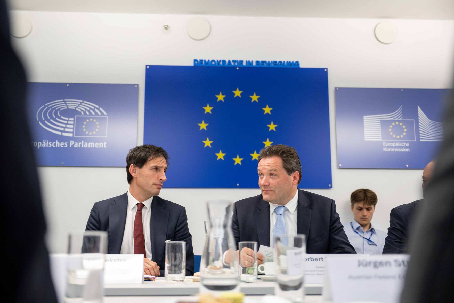 DSC_1465.jpg Im Vorfeld des Austrian World Summit 2025 luden Umwelt- und Klimaminister Norbert Totschnig und die Wirtschaftskammer Österreich zu einem exklusiven Wirtschaftsroundtable mit EU-Klimakommissar Wopke Hoekstra.