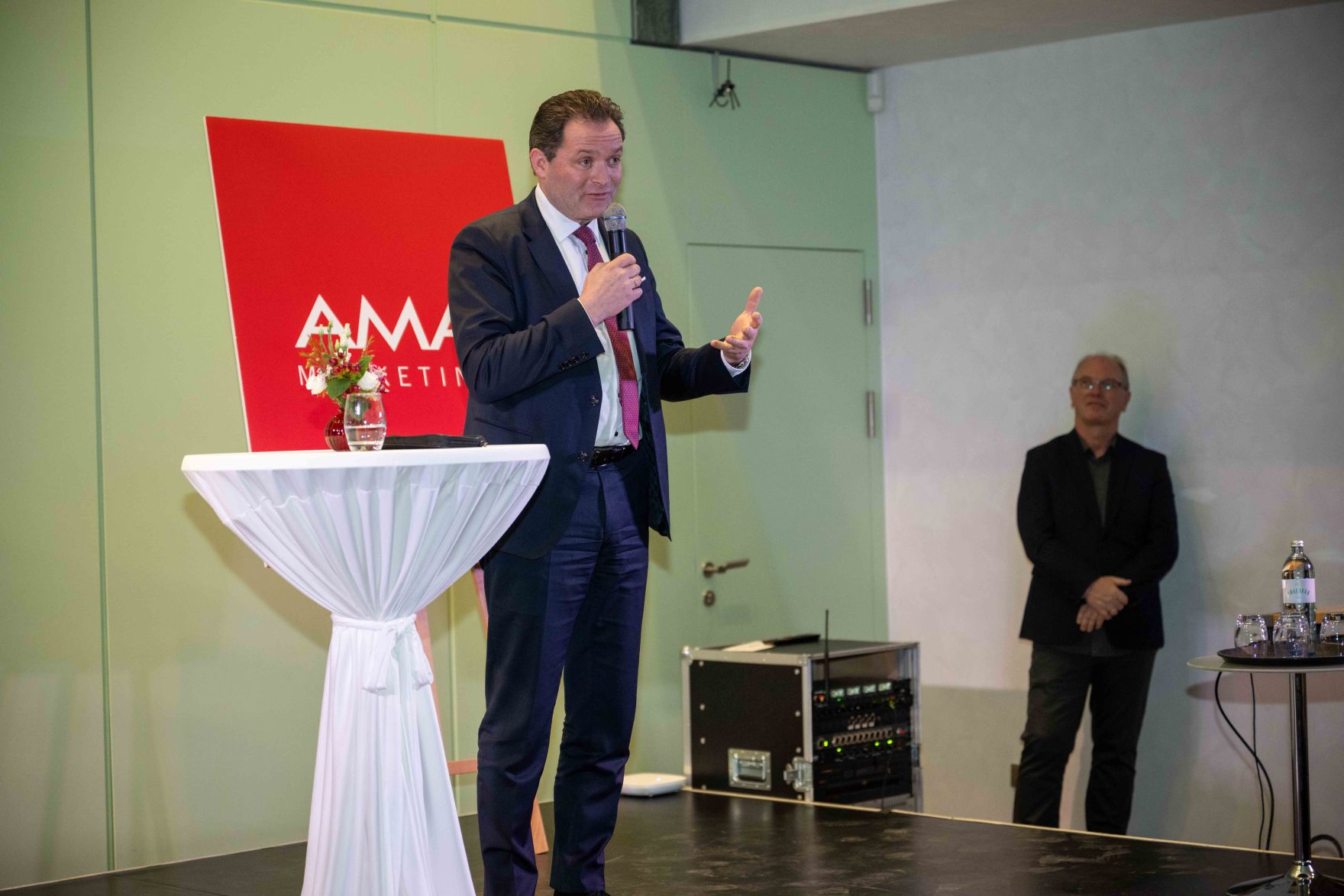 Zum Auftakt der Gr&uuml;nen Woche 2026 in Berlin besuchte Herr Bundesminister Norbert Totschnig den Empfang der AMA in der &ouml;sterreichischen Botschaft in Berlin