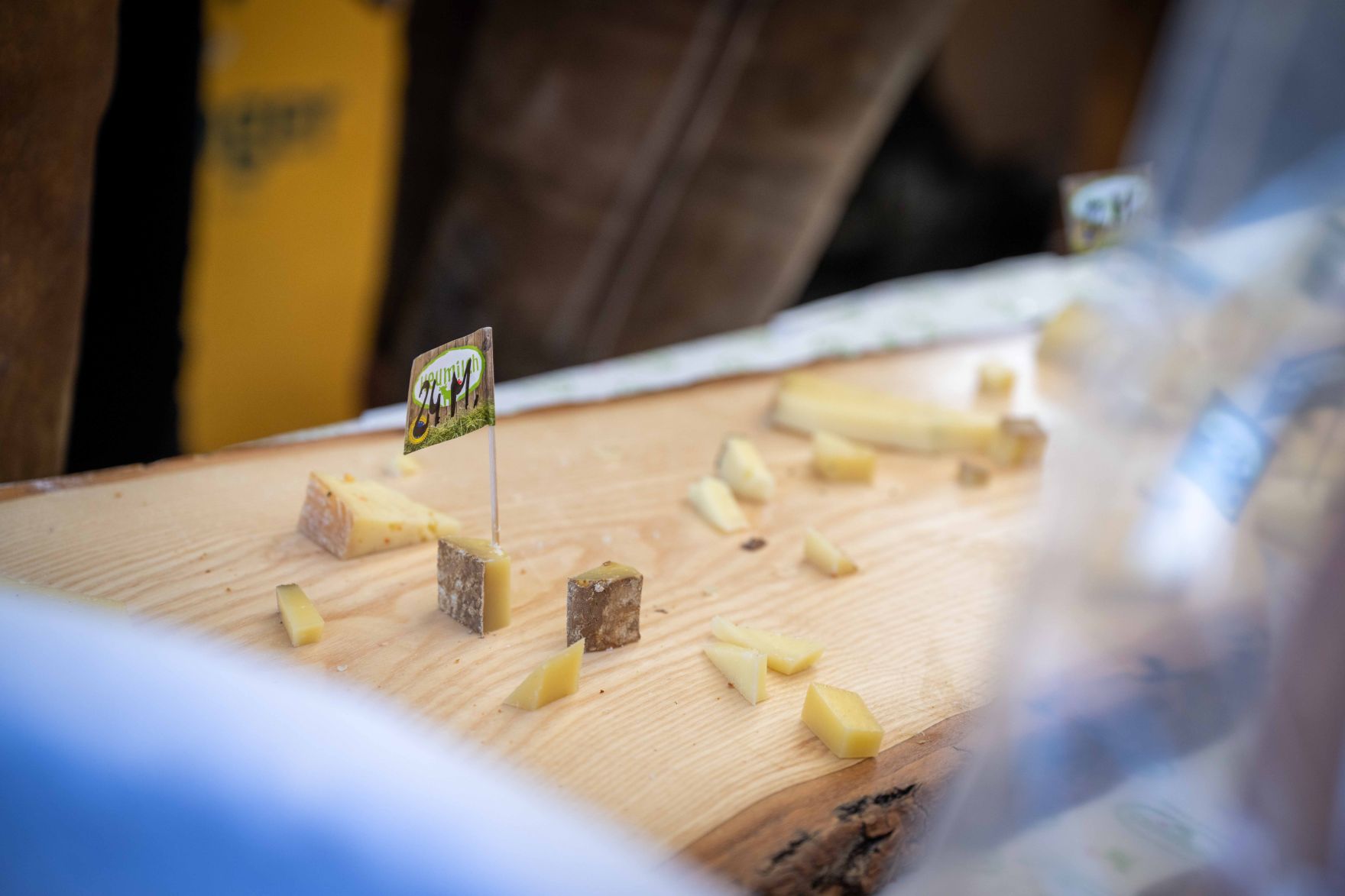 Das GENUSS-FESTIVAL bringt von 8. bis 10. Mai &Ouml;sterreichs kulinarische Vielfalt in den Wiener Stadtpark. Mehr als 100 b&auml;uerliche Direktvermarktungsbetriebe, Lebensmittelmanufakturen und Gastronomiebetriebe pr&auml;sentieren regionale Spezialit&auml;ten aus allen AMA GENUSS REGIONEN.