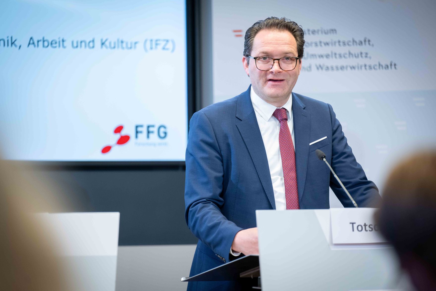 Bei der Pressekonferenz zur strategischen Vorratshaltung wurden die Ergebnisse der KIRAS-Studie pr&auml;sentiert und ein Bild dar&uuml;ber abgegeben, wie gut &Ouml;sterreich f&uuml;r den Ernstfall ger&uuml;stet ist.