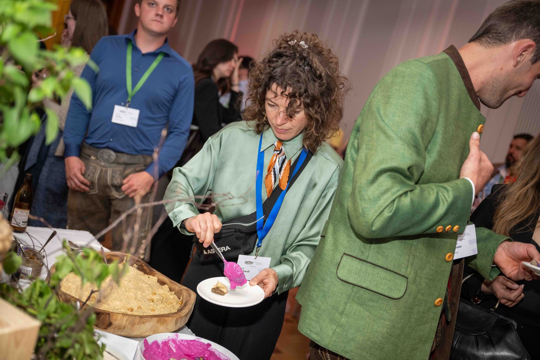 Im Rahmen des Eurovision Song Contest lud Bundesminister Norbert Totschnig zum Side-Event &bdquo;The Sound of Europe, the Taste of Austria&ldquo; ins Landwirtschaftsministerium am Stubenring internationale G&auml;ste sowie Delegationen der teilnehmenden Nationen ein.