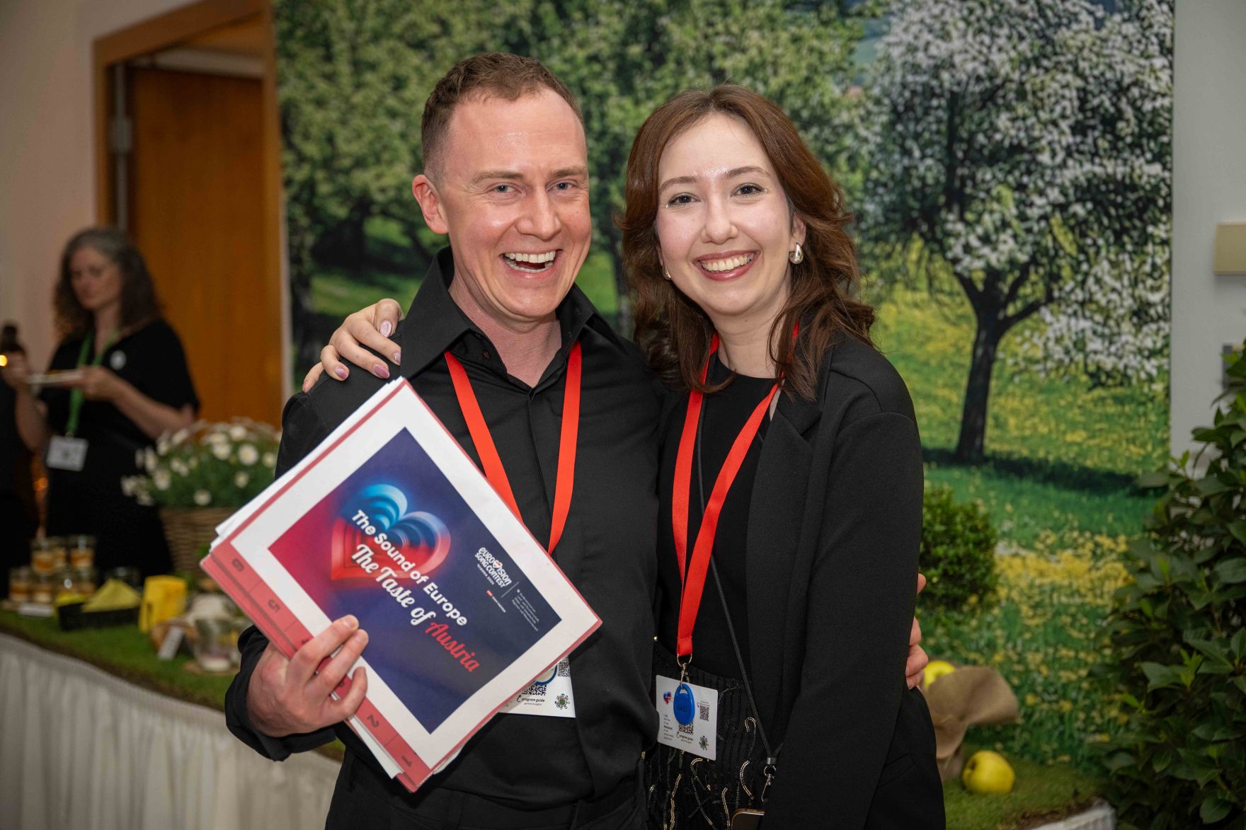 Im Rahmen des Eurovision Song Contest lud Bundesminister Norbert Totschnig zum Side-Event &bdquo;The Sound of Europe, the Taste of Austria&ldquo; ins Landwirtschaftsministerium am Stubenring internationale G&auml;ste sowie Delegationen der teilnehmenden Nationen ein.