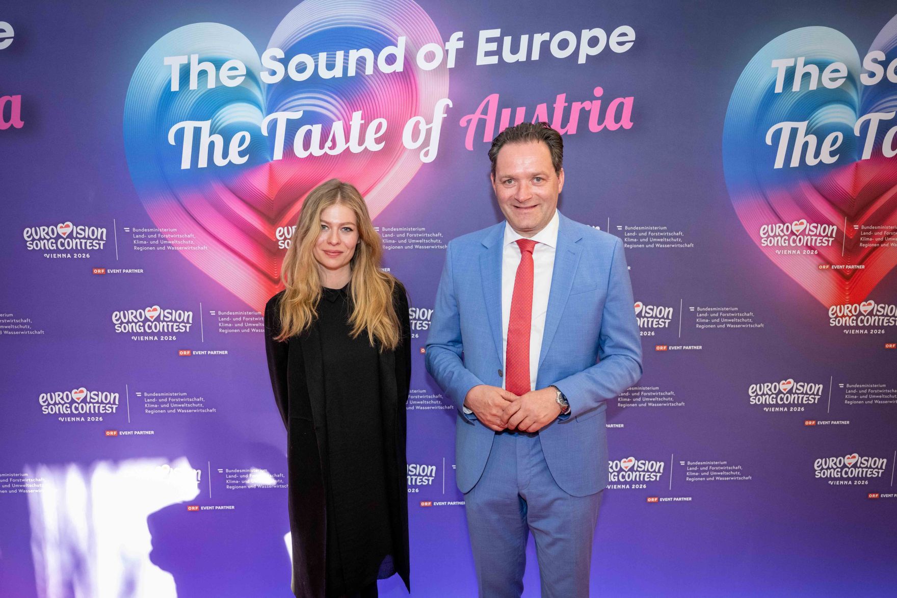 Im Rahmen des Eurovision Song Contest lud Bundesminister Norbert Totschnig zum Side-Event &bdquo;The Sound of Europe, the Taste of Austria&ldquo; ins Landwirtschaftsministerium am Stubenring internationale G&auml;ste sowie Delegationen der teilnehmenden Nationen ein.