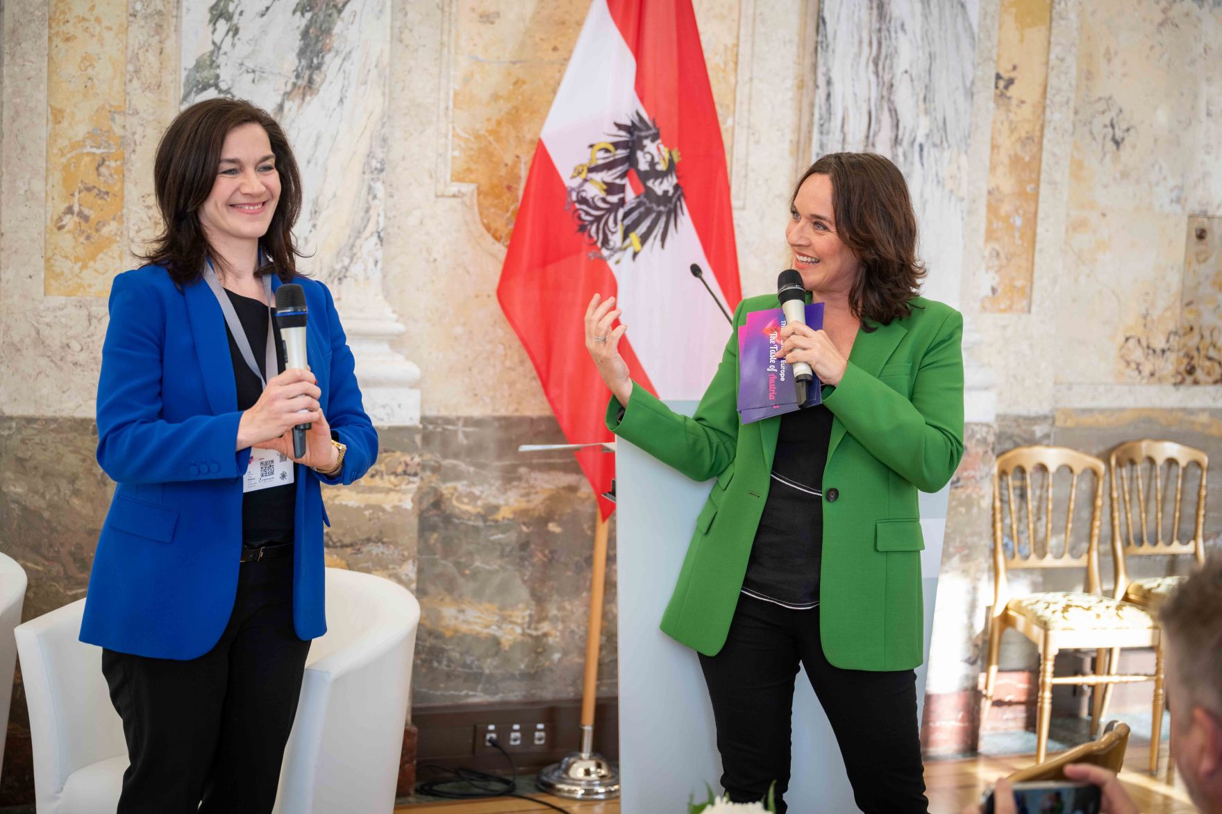 Im Rahmen des Eurovision Song Contest lud Bundesminister Norbert Totschnig zum Side-Event &bdquo;The Sound of Europe, the Taste of Austria&ldquo; ins Landwirtschaftsministerium am Stubenring internationale G&auml;ste sowie Delegationen der teilnehmenden Nationen ein.