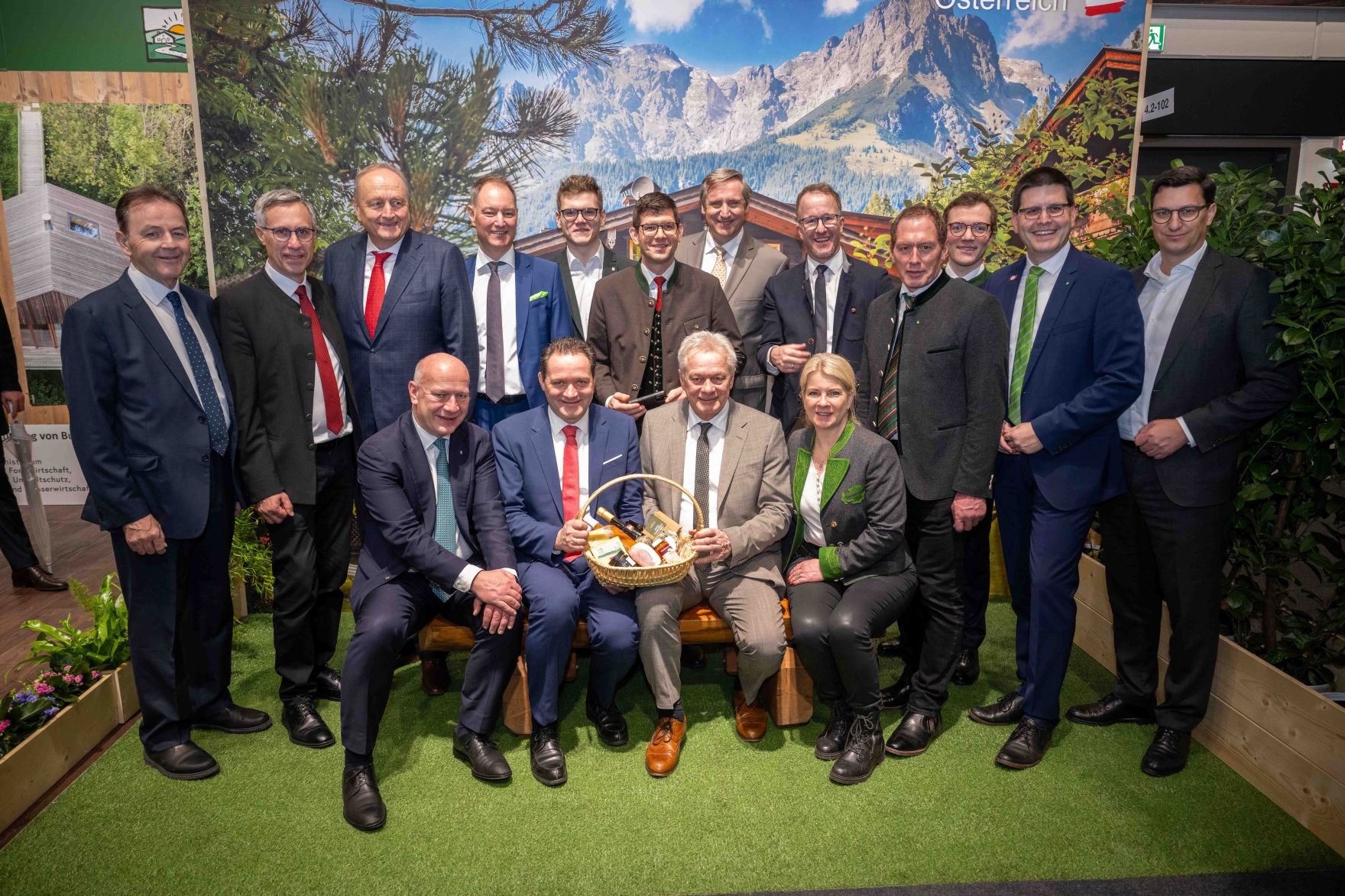 Im Rahmen der Gr&uuml;nen Woche 2026 in Berlin traf Bundesminister Norbert Totschnig Bundesminister f&uuml;r Landwirtschaft, Ern&auml;hrung und Heimat der Bundesrepublik Deutschland Alois Rainer in der &Ouml;sterreich-Halle.