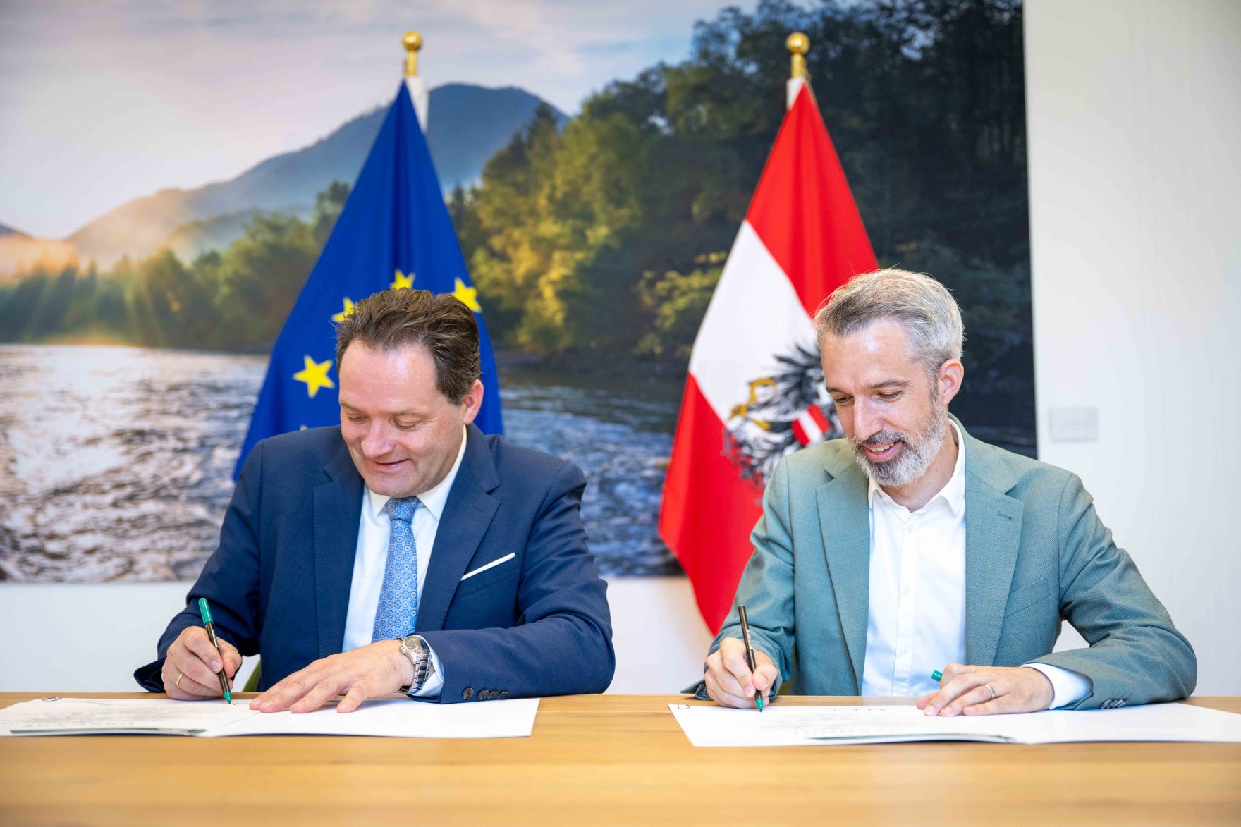 Die Austrian Development Agency unterzeichnet eine Vereinbarung zur naBe-strategischen Partnerschaft mit dem BMLUK.