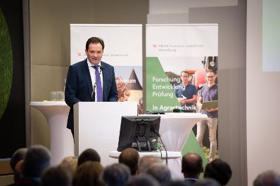Landwirtschaftsminister Norbert Totschnig und Digitalisierungs-Staatssekret&auml;r Florian Tursky und Landeshauptfrau-Stv. Stephan Pernkopf nahmen an den Feierlichkeiten zum 75-j&auml;hrigen Bestehen der Forschungs- und Pr&uuml;feinrichtung f&uuml;r Agrartechnik am Francisco Josephinum (BLT) teil.