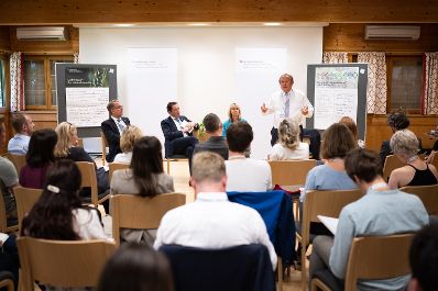 Beim Forum Alpbach fand eine Content Session zum Thema &bdquo;The Geopolitics of Food Security&ldquo; mit BM Norbert Totschnig, Martin Frick, Wolfgang Burtscher und Beatrix Wepner statt.