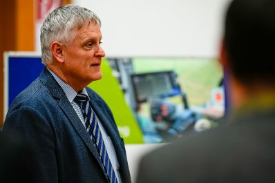In der Steiermark diskutierte Bundesminister Norbert Totschnig mit Expertinnen und Experten &uuml;ber die Inhalte der neuen GAP sowie die Sicherstellung der Versorgungssicherheit.