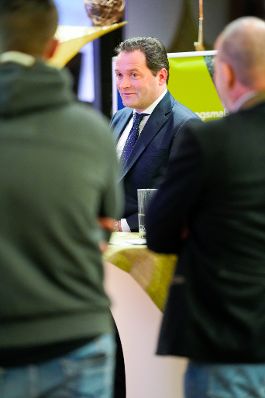 In der Steiermark diskutierte Bundesminister Norbert Totschnig mit Expertinnen und Experten &uuml;ber die Inhalte der neuen GAP sowie die Sicherstellung der Versorgungssicherheit.