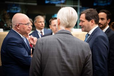 Im Rahmen seiner Teilnahme am EU-Agrarrat tauschte sich Bundesminister Norbert Totschnig mit Amtskolleginnen und Amtskollegen sowie dem EU-Landwirtschaftskommissar u. a. &uuml;ber die aktuelle Lage der Agrarm&auml;rkte aus.