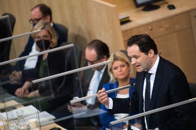 Nach seiner Angelobung hielt Bundesminister Norbert Totschnig eine Antrittsrede im Nationalrat.