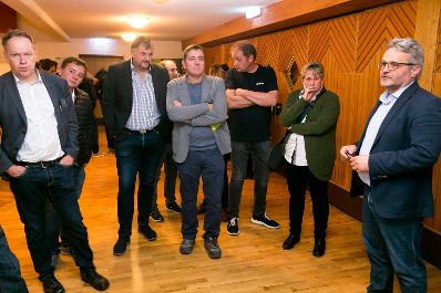 In Vorarlberg diskutierte Bundesminister Norbert Totschnig mit Landwirtschaftskammer-Pr&auml;sident Josef Moosbrugger und Landwirtschaftslandesrat Christian Gantner &uuml;ber die Inhalte der neuen GAP sowie die Sicherstellung der Versorgungssicherheit