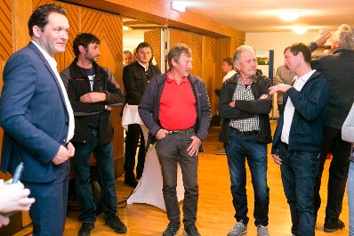 In Vorarlberg diskutierte Bundesminister Norbert Totschnig mit Landwirtschaftskammer-Pr&auml;sident Josef Moosbrugger und Landwirtschaftslandesrat Christian Gantner &uuml;ber die Inhalte der neuen GAP sowie die Sicherstellung der Versorgungssicherheit