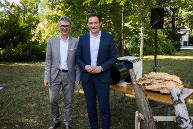 Landwirtschaftsminister Norbert Totschnig und der Leiter des Bundesforschungszentrums f&uuml;r Wald (BFW), Peter Mayer skizzierten bei einer Pressekonferenz die Ergebnisse der &Ouml;sterreichischen Waldinventur f&uuml;r den Zeitraum 2016 bis 2021.