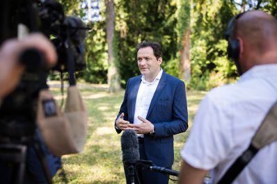 Landwirtschaftsminister Norbert Totschnig und der Leiter des Bundesforschungszentrums f&uuml;r Wald (BFW), Peter Mayer skizzierten bei einer Pressekonferenz die Ergebnisse der &Ouml;sterreichischen Waldinventur f&uuml;r den Zeitraum 2016 bis 2021.