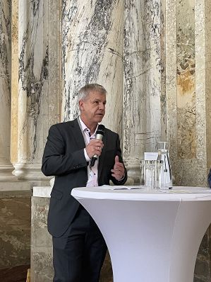 Zur Feier der 40 Jahre Ramsar Konvention in &Ouml;sterreich lud Herr Bundesminister Norbert Totschnig im Marmorsaal im Regierungsgeb&auml;ude ein.