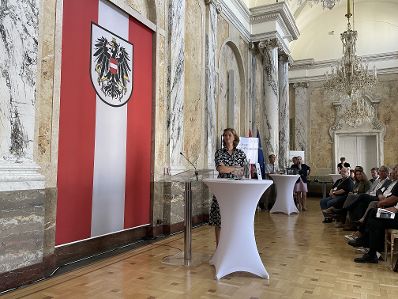 Zur Feier der 40 Jahre Ramsar Konvention in &Ouml;sterreich lud Herr Bundesminister Norbert Totschnig im Marmorsaal im Regierungsgeb&auml;ude ein.