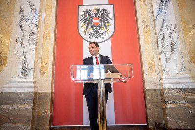 Zur Feier der 40 Jahre Ramsar Konvention in &Ouml;sterreich lud Herr Bundesminister Norbert Totschnig im Marmorsaal im Regierungsgeb&auml;ude ein.