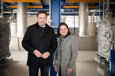 Am 7. Februar 2023 besuchte Herr Bundesminister Totschnig die Salinen Austria AG und bekam hierbei spannende Eindr&uuml;ck rund um die Salzproduktion.
