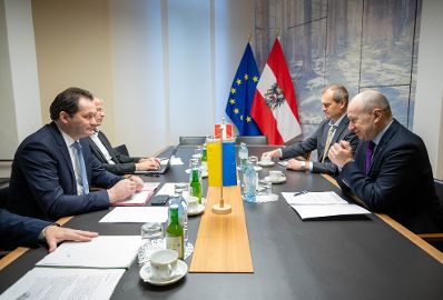 Zu einem Gespr&auml;ch lud Herr Bundesminister Norbert Totschnig den ukrainische Botschafter Dr. Vasyl Khymynets in das Regierungsgeb&auml;ude am Stubenring ein.
