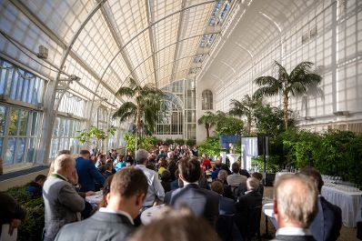Landwirtschaftsminister Norbert Totschnig lud zum Auftakt f&uuml;r den Strategieprozess &bdquo;VISION 2028+&ldquo;. Damit soll f&uuml;r die Landwirtschaft und den l&auml;ndlichen Raum ein klares Zielbild erarbeitet werden.