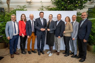 Landwirtschaftsminister Norbert Totschnig lud zum Auftakt f&uuml;r den Strategieprozess &bdquo;VISION 2028+&ldquo;. Damit soll f&uuml;r die Landwirtschaft und den l&auml;ndlichen Raum ein klares Zielbild erarbeitet werden.