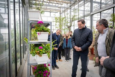 Am 12. November 2024 besuchte Bundesminister Norbert Totschnig die HBLFA Sch&ouml;nbrunn, eine Dienststelle des Bundesministeriums f&uuml;r Land- und Forstwirtschaft, Regionen und Wasserwirtschaft.