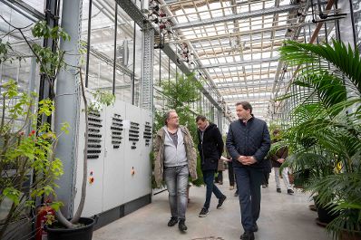 Am 12. November 2024 besuchte Bundesminister Norbert Totschnig die HBLFA Sch&ouml;nbrunn, eine Dienststelle des Bundesministeriums f&uuml;r Land- und Forstwirtschaft, Regionen und Wasserwirtschaft.