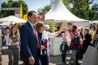 Herr Bundesminister besuchte gemeinsam mit B&uuml;rgermeister der Stadt Wien Michael Ludwig das Genussfestival im Stadtpark.