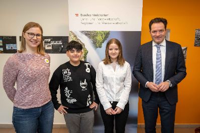 Durch Workshops soll in den n&auml;chsten f&uuml;nf Jahren an &Ouml;sterreichs Schulen Bewusstsein f&uuml;r den Wert des Wassers geschaffen werden. Zielgruppe der Initiative aus dem Landwirtschaftsministerium (BML) sind Jugendliche der f&uuml;nften bis achten Schulstufe.