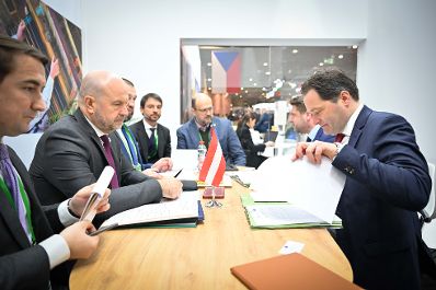 Bei der internationalen gr&uuml;nen Woche traf Herr Bundesminister Norbert Totschnig den Landwirtschaftsminister Vladimir Bolea aus Moldau.